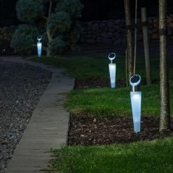 Konstsmide Assisi RGB-LED Soldrevet Jordspydlampe, 2 Stk. -Viftebelysning Discountbutik assisi rgb led soldrevet jordspydlampe 2 stk 1